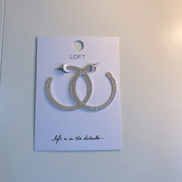 Earrings - Picture 1 of 1